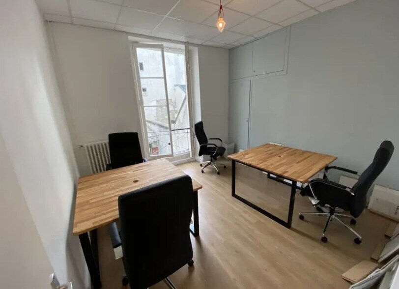 Espace de coworking dans Paris à louer - Photo de l’immeuble – Image 2 sur 6