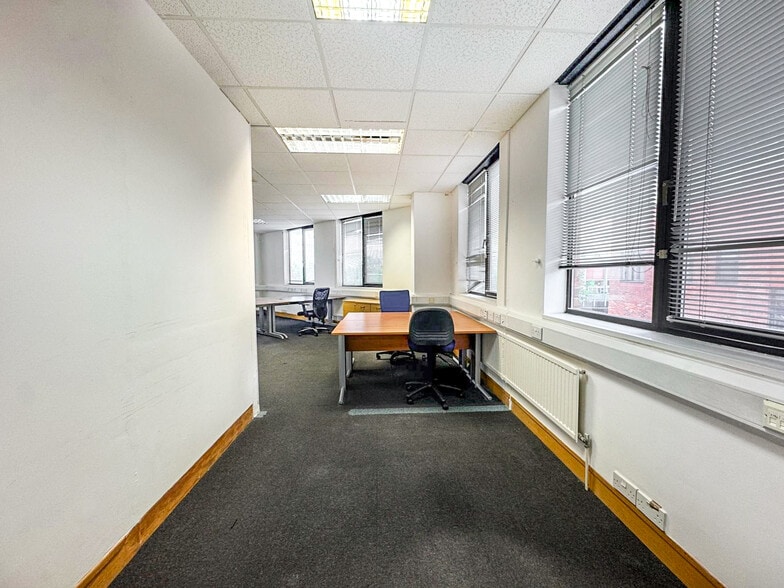 268 A Chase Rd, Londres à louer - Photo intérieure – Image 3 sur 17