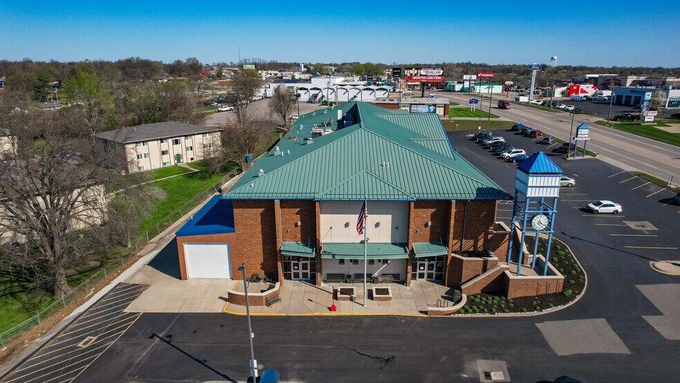 1900 Belt hwy, Saint Joseph, MO à vendre - Photo de l’immeuble – Image 3 sur 94
