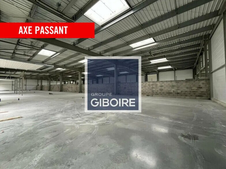 Industriel/Logistique dans Goven à louer - Photo de l’immeuble – Image 3 sur 4