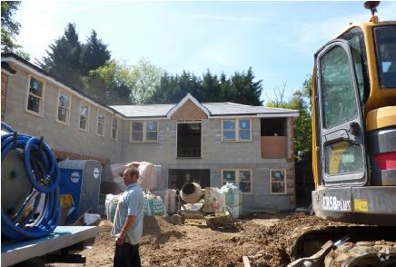 191-195 Sparrows Herne, Bushey à louer - Photo de l’immeuble – Image 2 sur 2