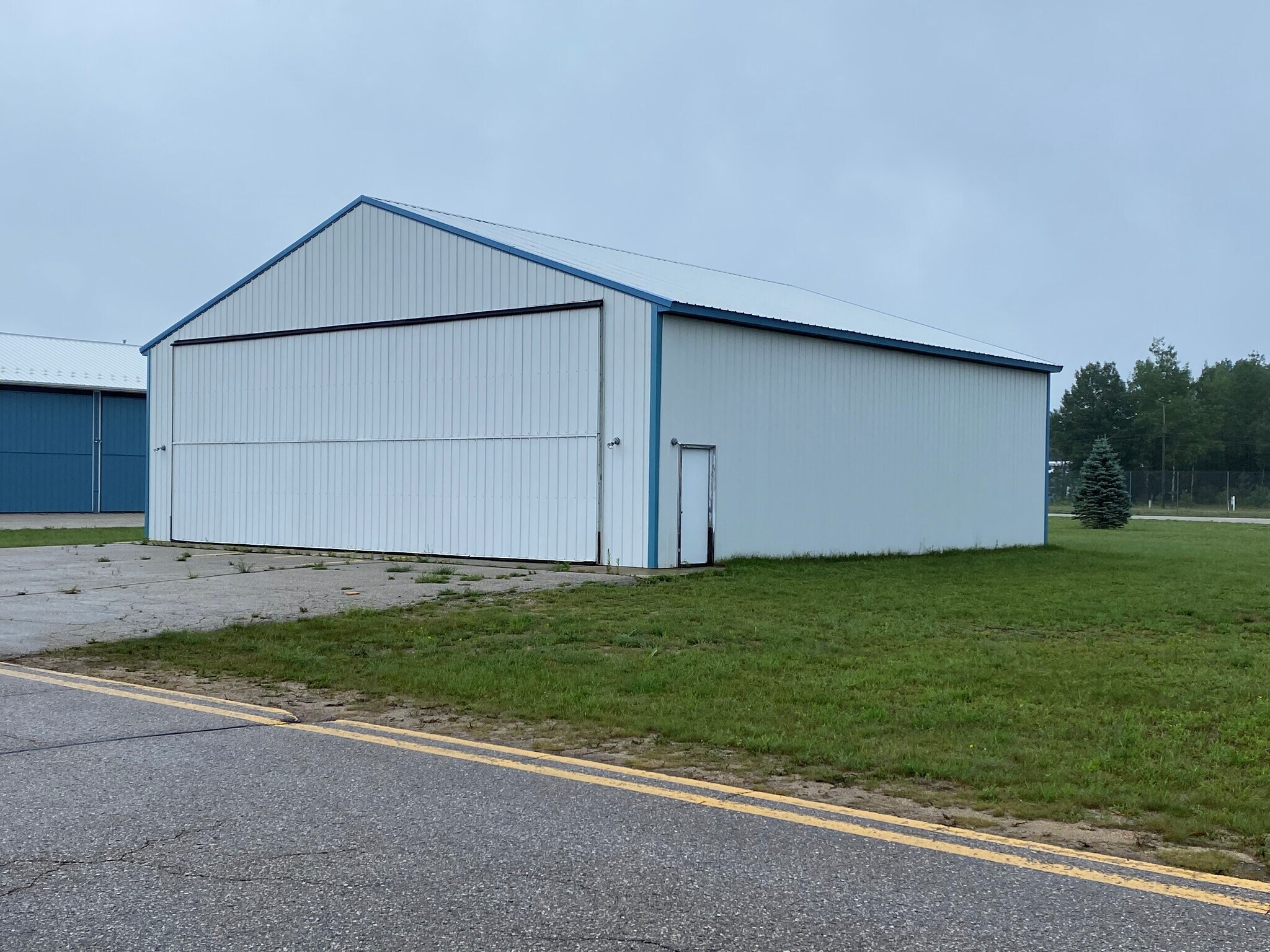 1395 N US Highway 31, Pellston, MI à vendre Photo principale– Image 1 sur 6