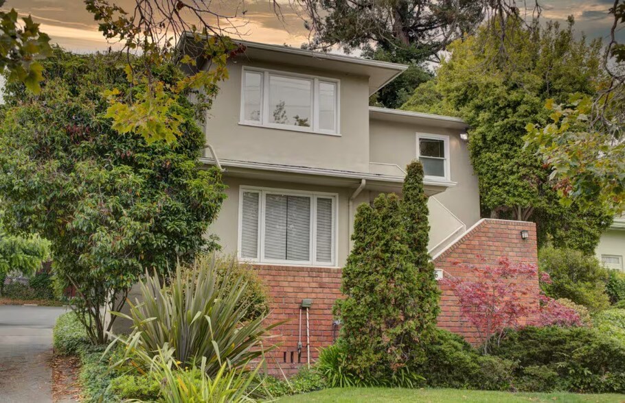 919 The Alameda, Berkeley, CA à louer - Photo de l’immeuble – Image 3 sur 8