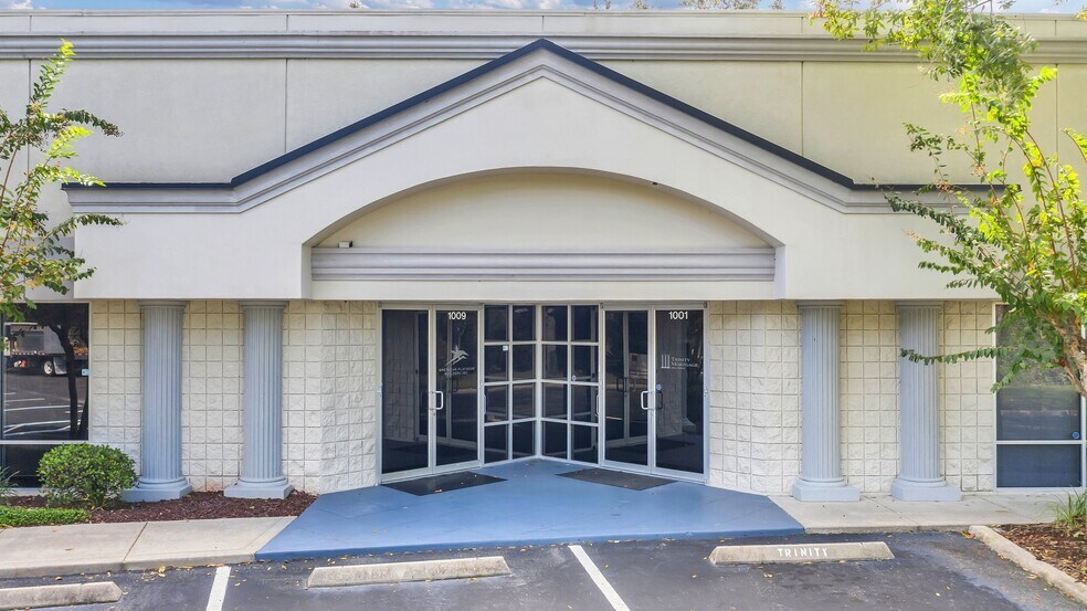 581 Technology Park, Lake Mary, FL à louer - Photo de l’immeuble – Image 2 sur 14