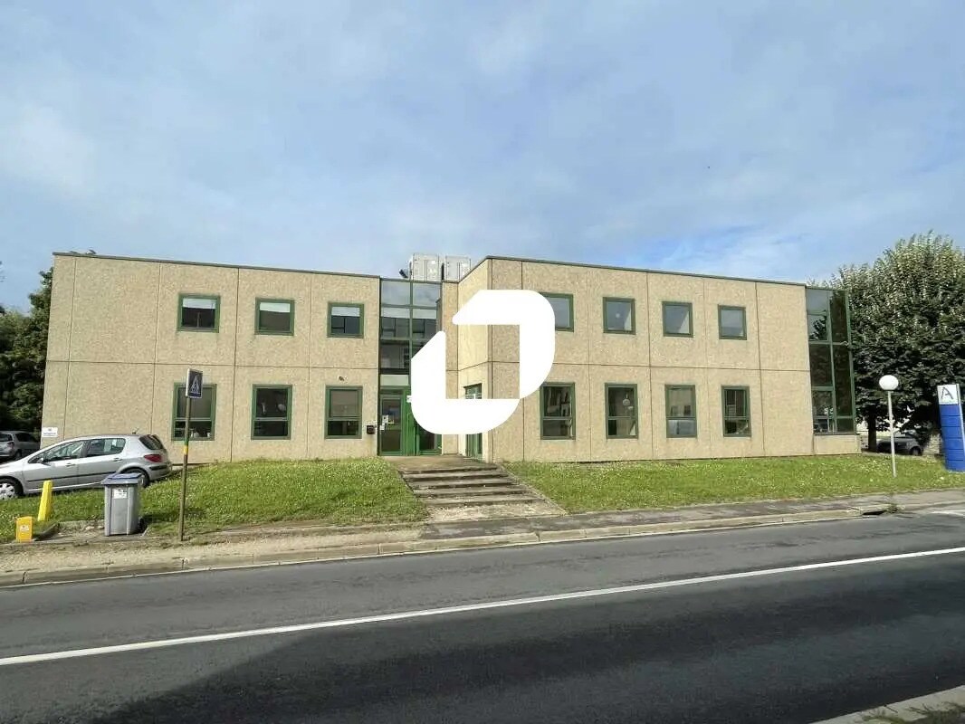 Bureau dans Viry-Châtillon à louer Photo de l’immeuble– Image 1 sur 9