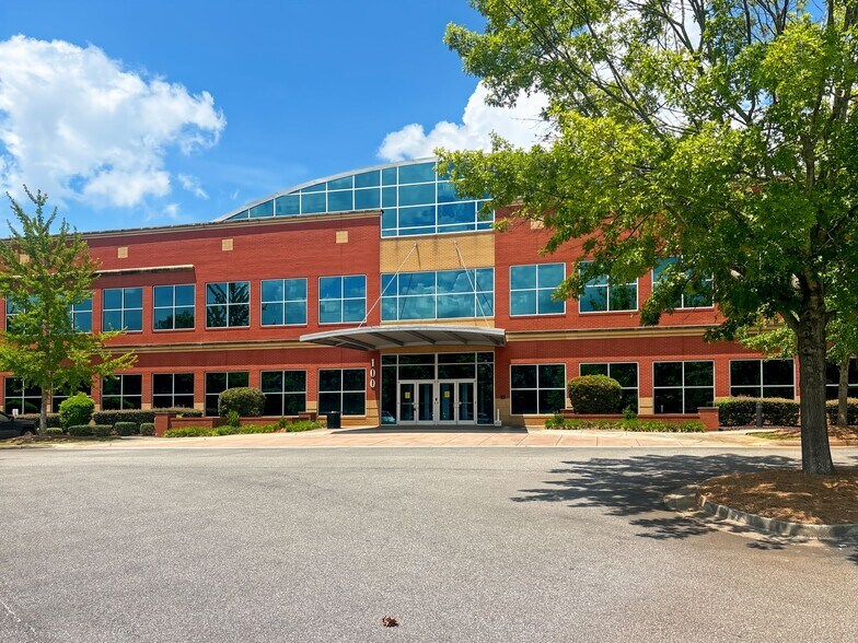 2470 Daniells Bridge Rd, Athens, GA à louer - Photo de l’immeuble – Image 3 sur 19