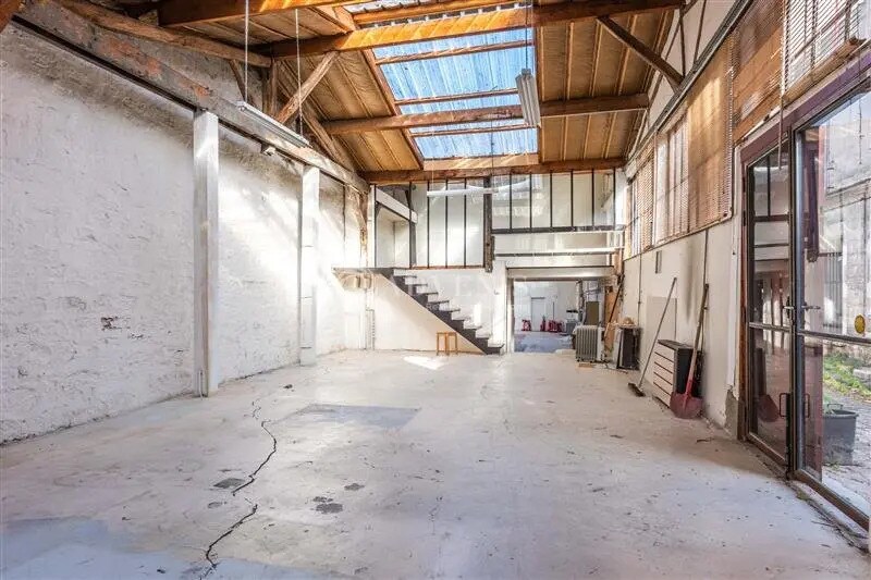 Bureau dans Paris à vendre - Photo de l’immeuble – Image 1 sur 12