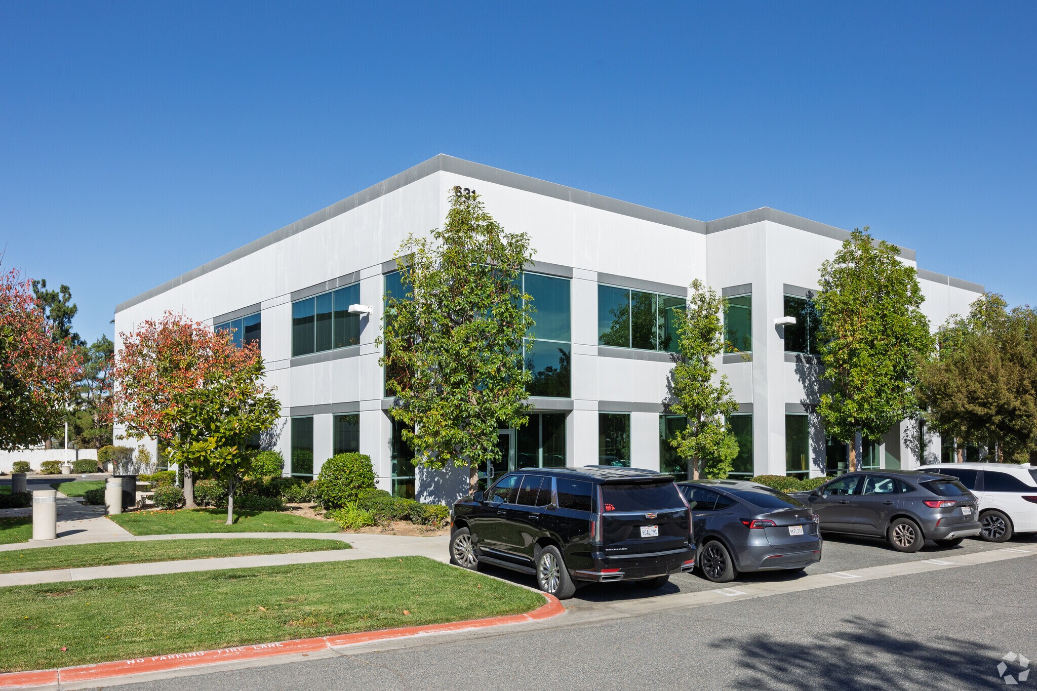 601-631 Wald, Irvine, CA à louer Photo principale– Image 1 sur 6