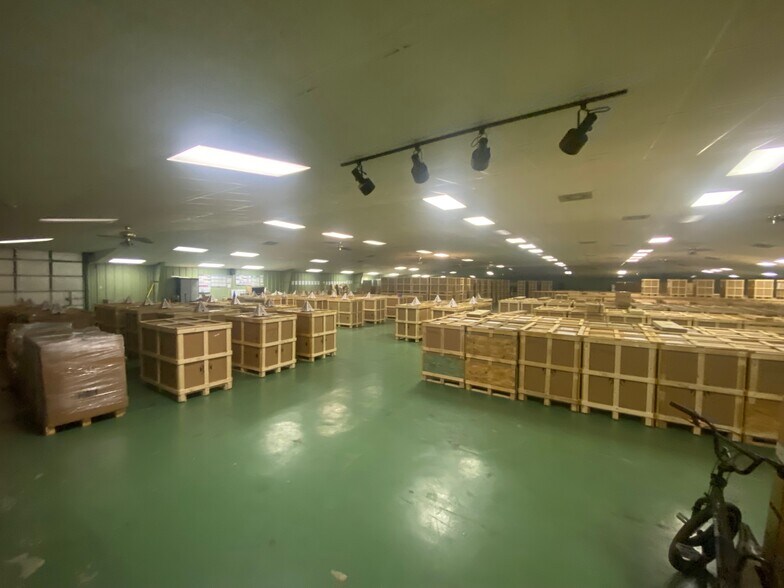 2520 Highway 304, Smithville, TX à vendre - Photo de l’immeuble – Image 3 sur 10