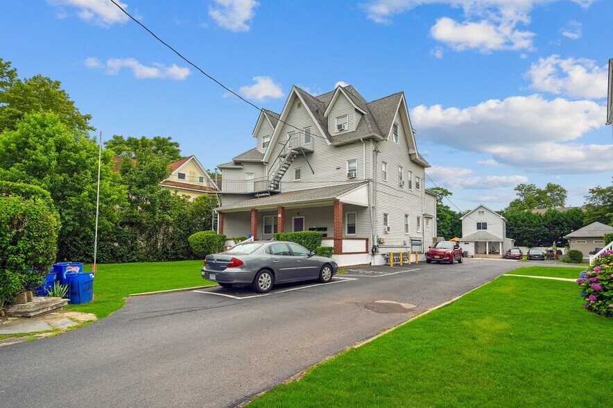 402 2nd Ave, Long Branch, NJ à vendre - Photo de l’immeuble – Image 2 sur 34