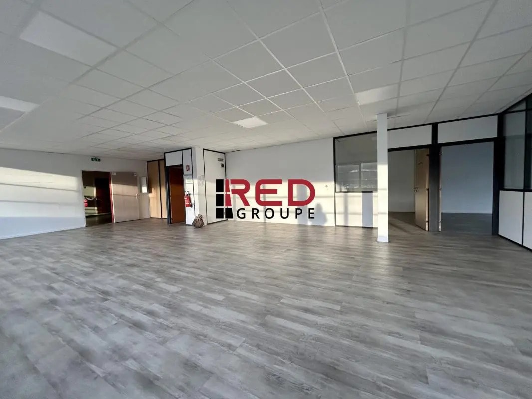 Bureau dans Aix-en-Provence à louer Photo de l’immeuble– Image 1 sur 7