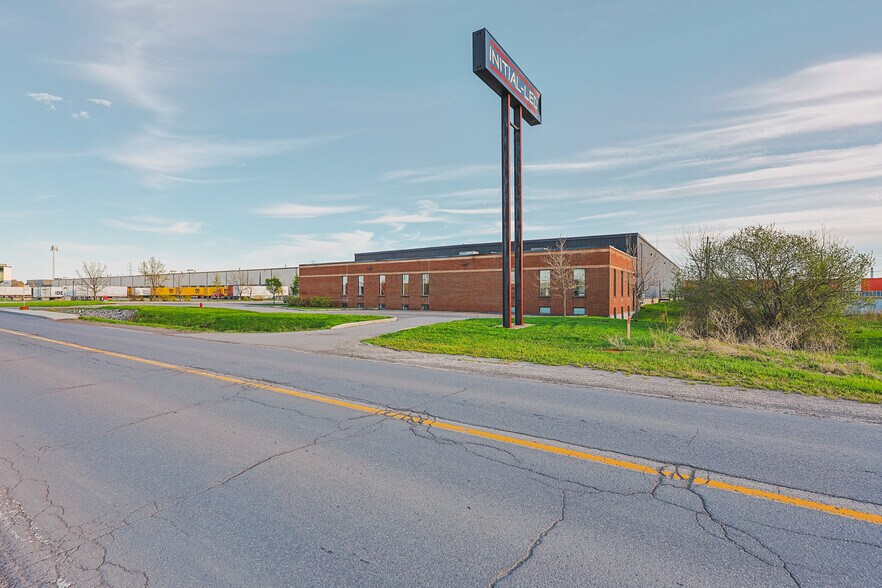 1280 Rue Nobel, Boucherville, QC à vendre - Photo de l’immeuble – Image 2 sur 12