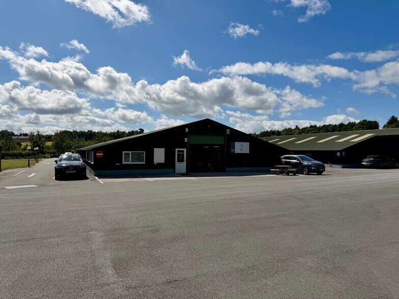 Pannal Rd, Harrogate à louer - Photo de l’immeuble – Image 3 sur 4