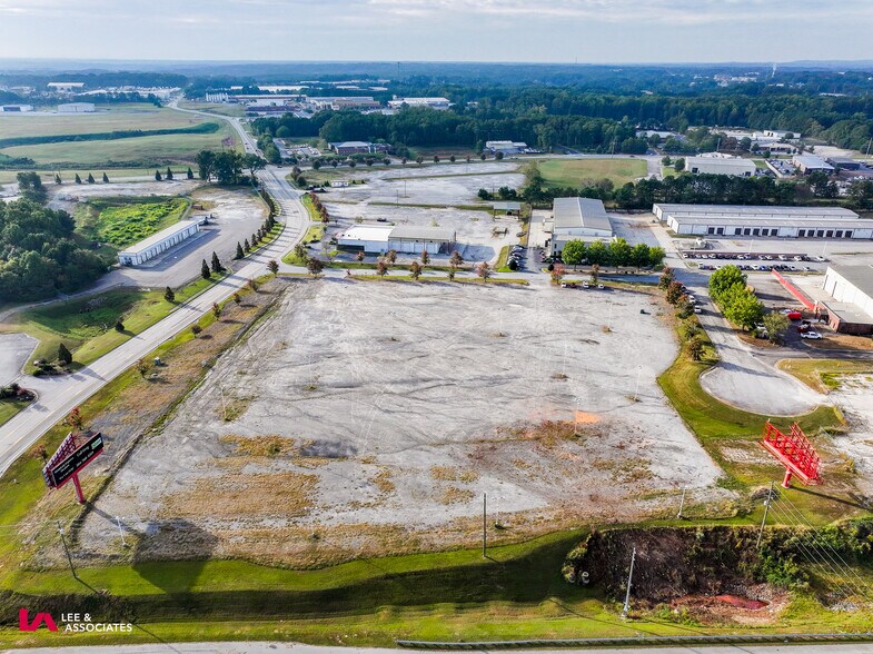 350 Equipment Ct, Lawrenceville, GA à louer - Photo principale – Image 1 sur 4