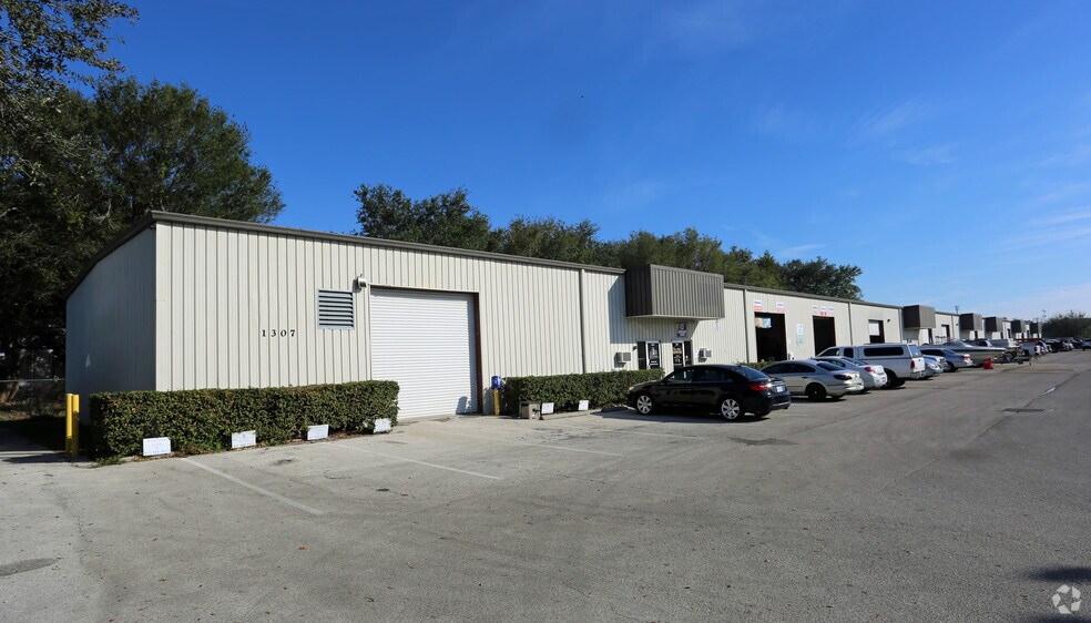 1307 Green Forest Ct, Winter Garden, FL à louer - Photo principale – Image 1 sur 21