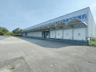 Plus de détails pour Industriel/Logistique à louer