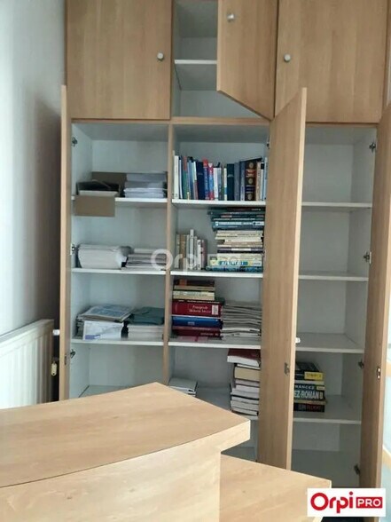 Bureau dans Tourcoing à louer - Photo de l’immeuble – Image 3 sur 10