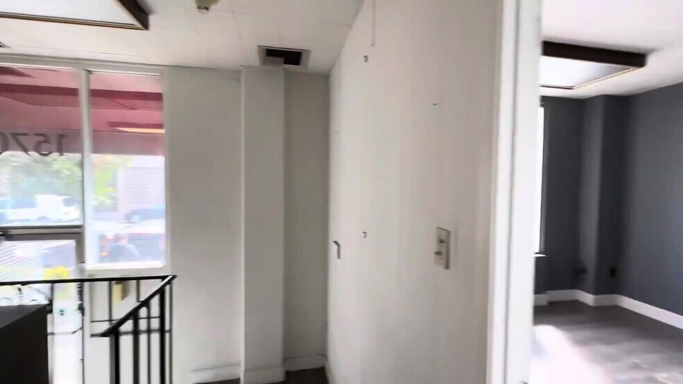 1570-1580 Indiana St, San Francisco, CA à louer - Vidéo sur l’annonce professionnelle – Image 2 sur 17