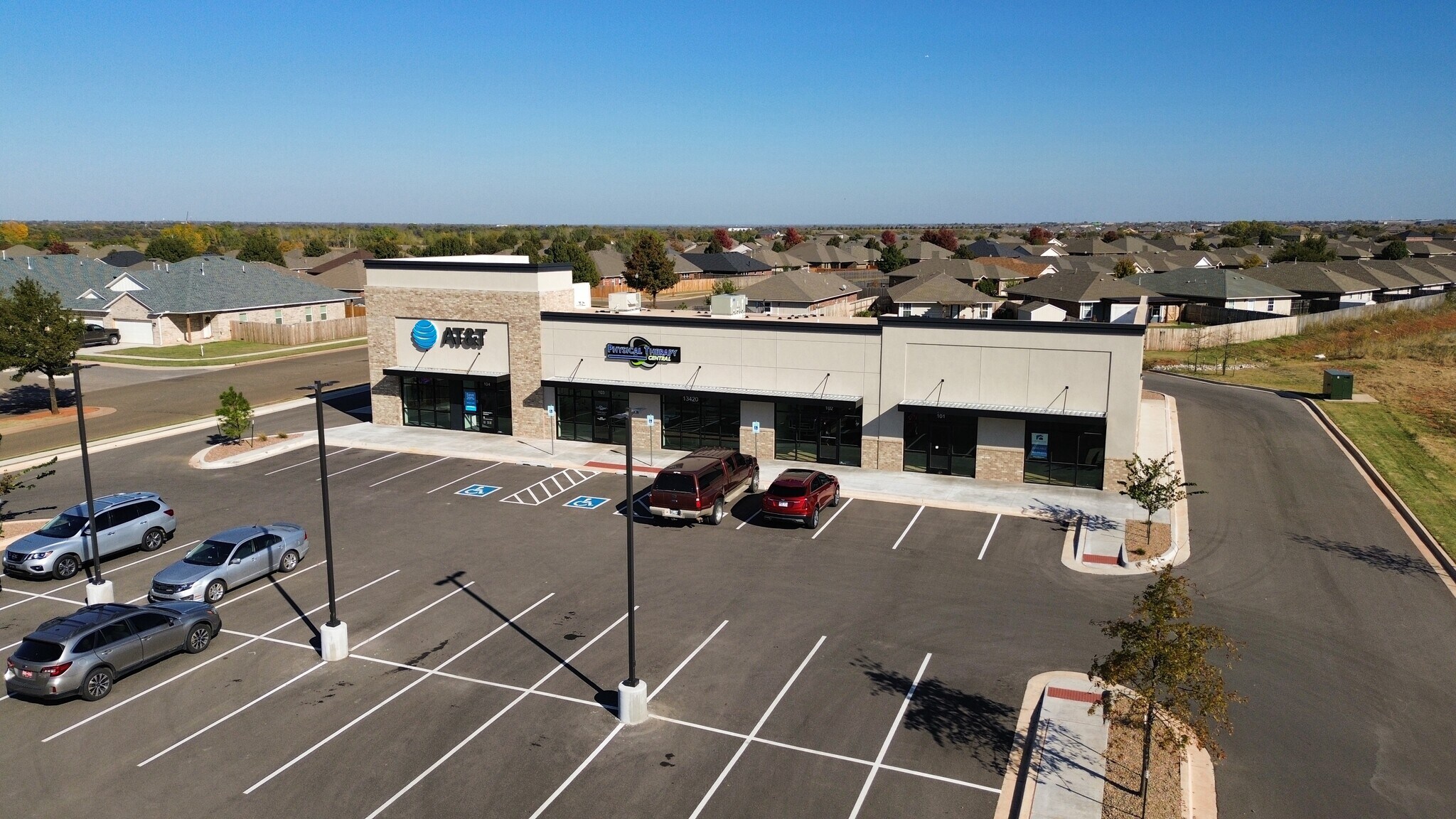 13600 N Piedmont Rd, Piedmont, OK à louer Photo principale– Image 1 sur 9