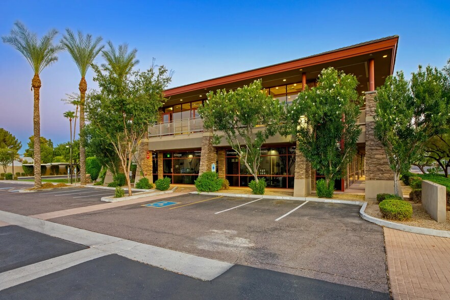 6515 S Rural Rd, Tempe, AZ à louer - Photo de l’immeuble – Image 3 sur 11