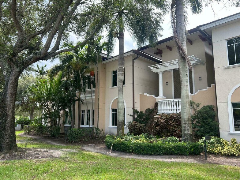 160 Congress Park Dr, Delray Beach, FL à vendre - Photo de l’immeuble – Image 3 sur 9