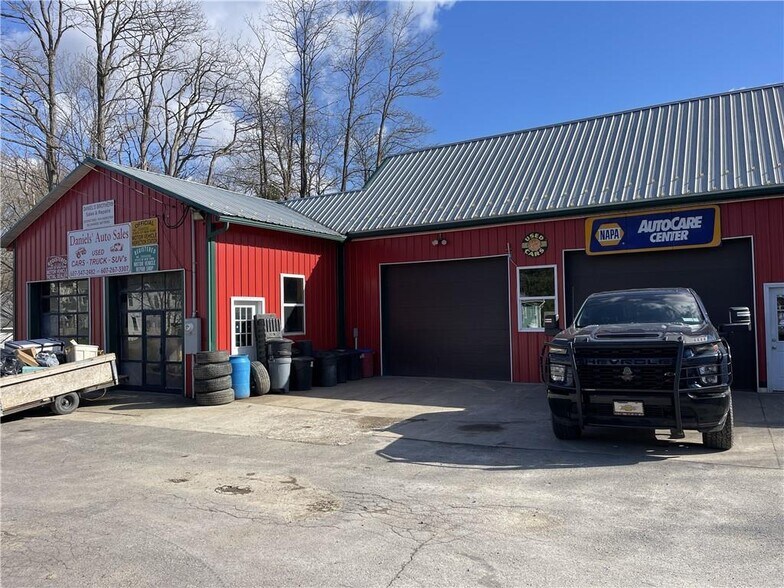 6225 State Highway 28, Fly Creek, NY à vendre - Photo de l’immeuble – Image 3 sur 16
