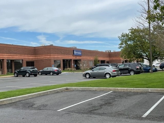 211 Lake Dr, Newark, DE à louer - Photo de l’immeuble – Image 2 sur 27