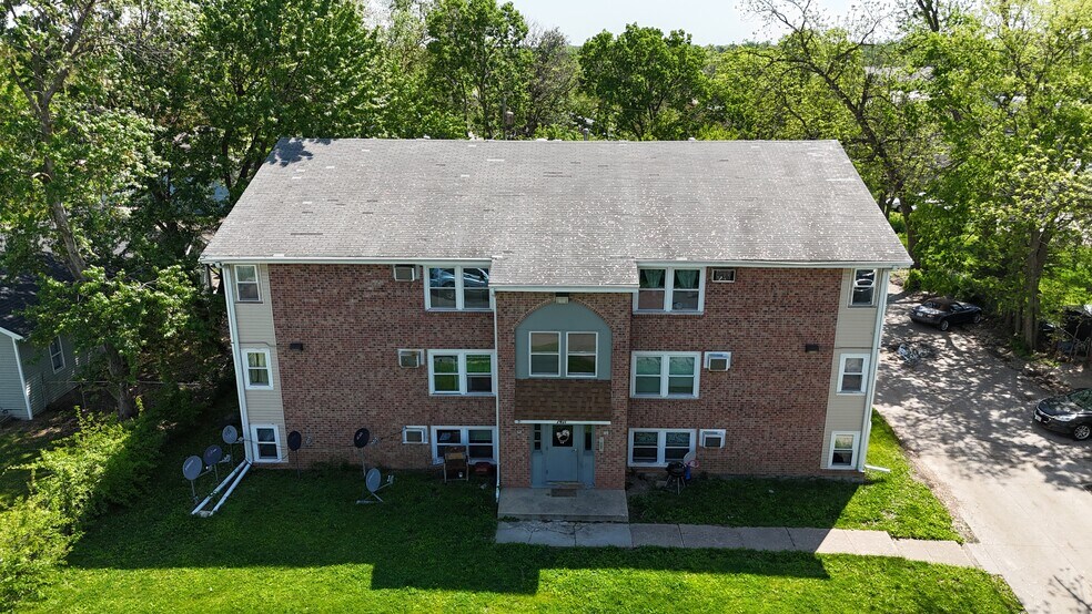 Drake University Portfolio portefeuille de 6 biens à vendre sur LoopNet.fr - Photo de l’immeuble – Image 2 sur 14