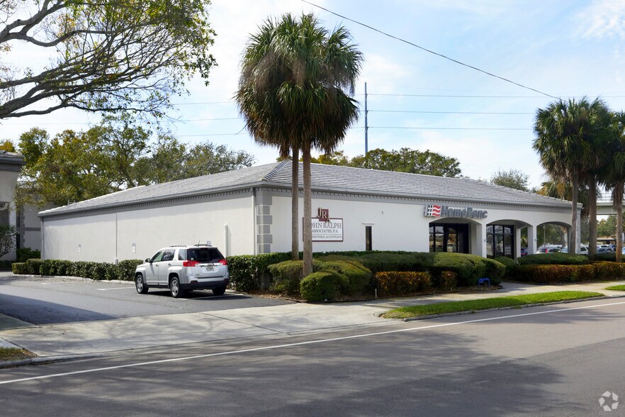 6850 1st Ave S, Saint Petersburg, FL à vendre - Photo de l’immeuble – Image 3 sur 21