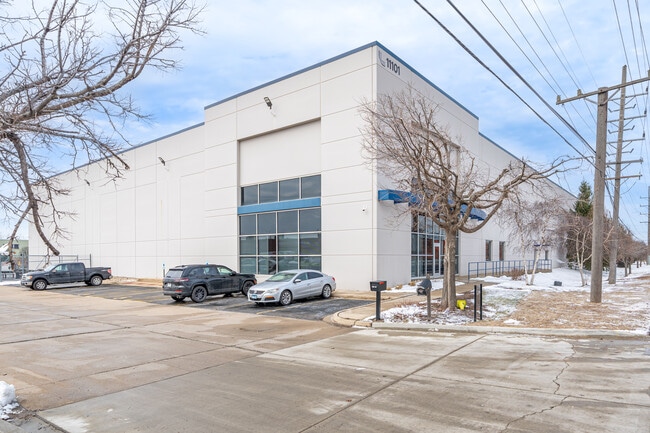 Plus de détails pour 11101 Franklin Ave, Franklin Park, IL - Industriel/Logistique à louer