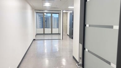 3030 N Central Ave, Phoenix, AZ à louer - Vidéo sur l’annonce professionnelle 