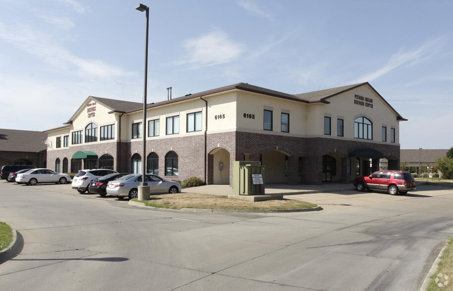 6165 Nw 86th St, Johnston, IA à louer - Photo principale – Image 1 sur 2