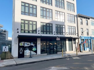 Plus de détails pour 1357 Ridge Ave, Philadelphia, PA - Local commercial à louer