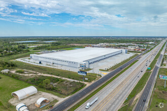 11249 I-10 E, Mont Belvieu, TX - VUE AÉRIENNE  vue de carte