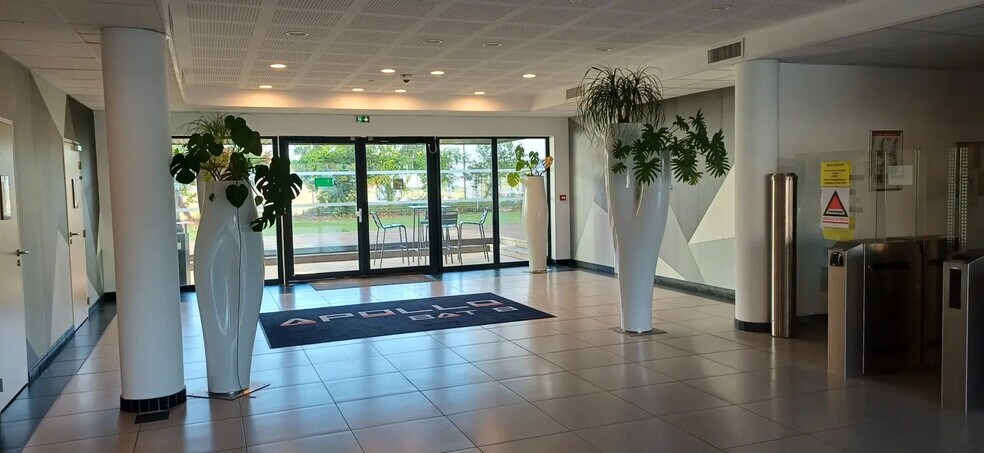 Bureau dans Montpellier à louer - Hall d’entrée – Image 2 sur 7