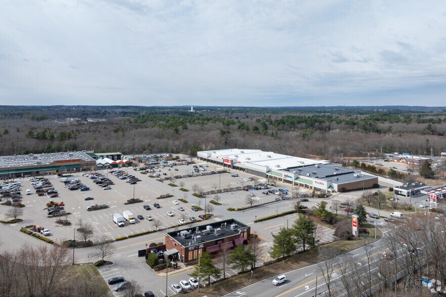 205-229 Hartford Ave, Bellingham, MA à louer - Aérien – Image 2 sur 3
