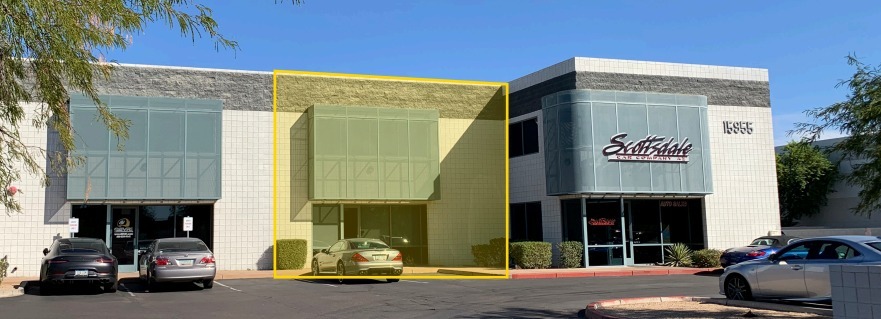15955 N Dial Blvd, Scottsdale, AZ à louer - Photo de l’immeuble – Image 2 sur 14