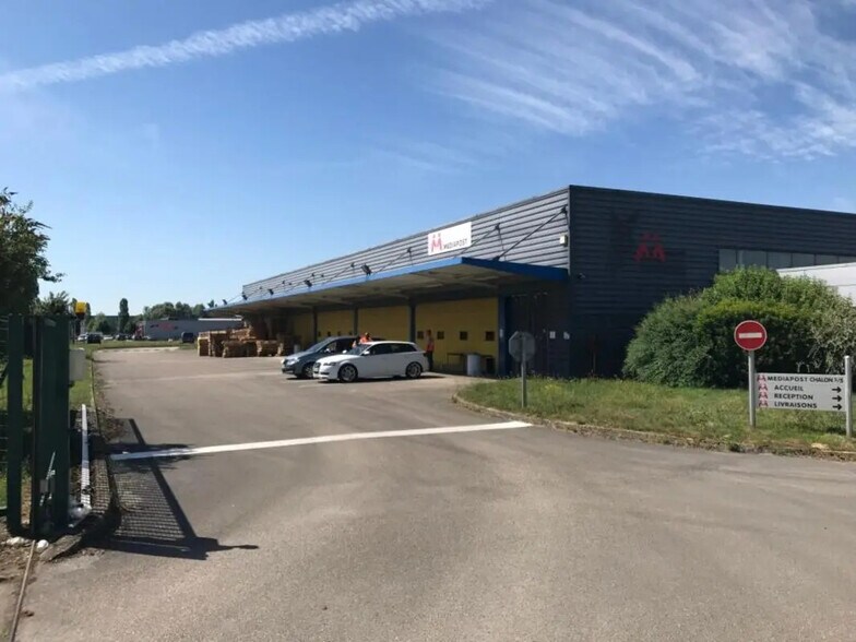 Local d’activités dans Sevrey à louer - Photo de l’immeuble – Image 2 sur 20