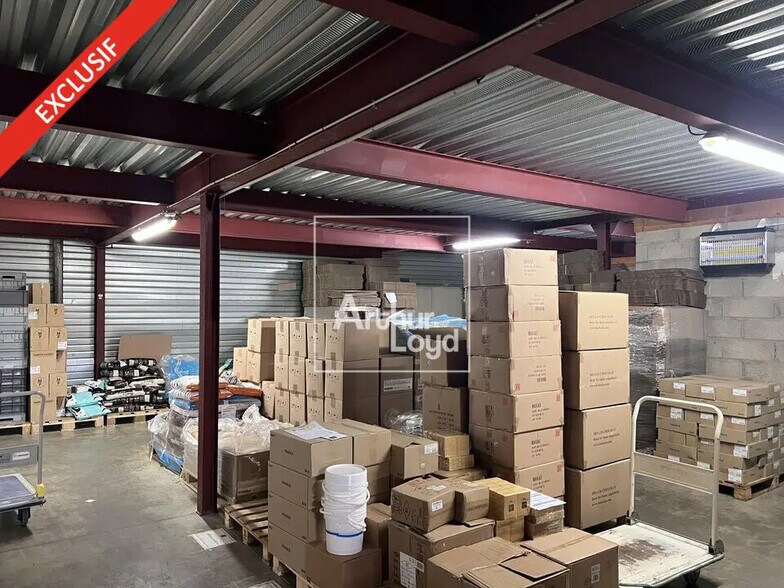 Local d'activités dans Nemours à vendre - Photo de l’immeuble – Image 3 sur 9
