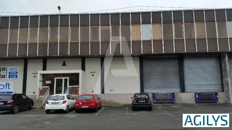 Industriel/Logistique dans Wissous à louer - Photo de l’immeuble – Image 2 sur 5