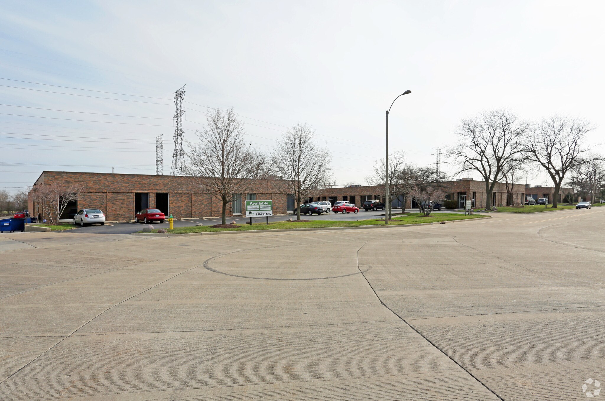 443-493 W Fullerton Ave, Elmhurst, IL à louer Photo principale– Image 1 sur 35