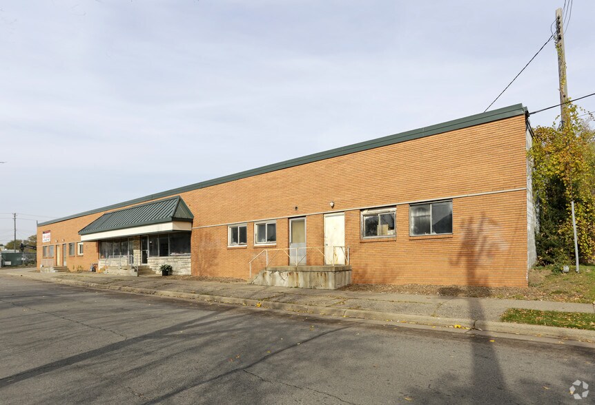 146-220 W 60th St, Minneapolis, MN à louer - Photo de l’immeuble – Image 3 sur 7