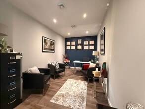 4322 50th St, Woodside, NY à vendre Photo intérieure– Image 2 sur 21