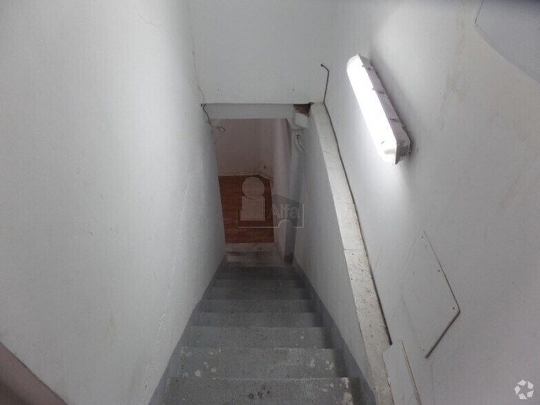 View Photo