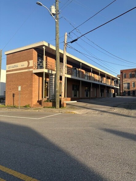 372 Saint Paul St, Orangeburg, SC à vendre - Photo de l’immeuble – Image 2 sur 13