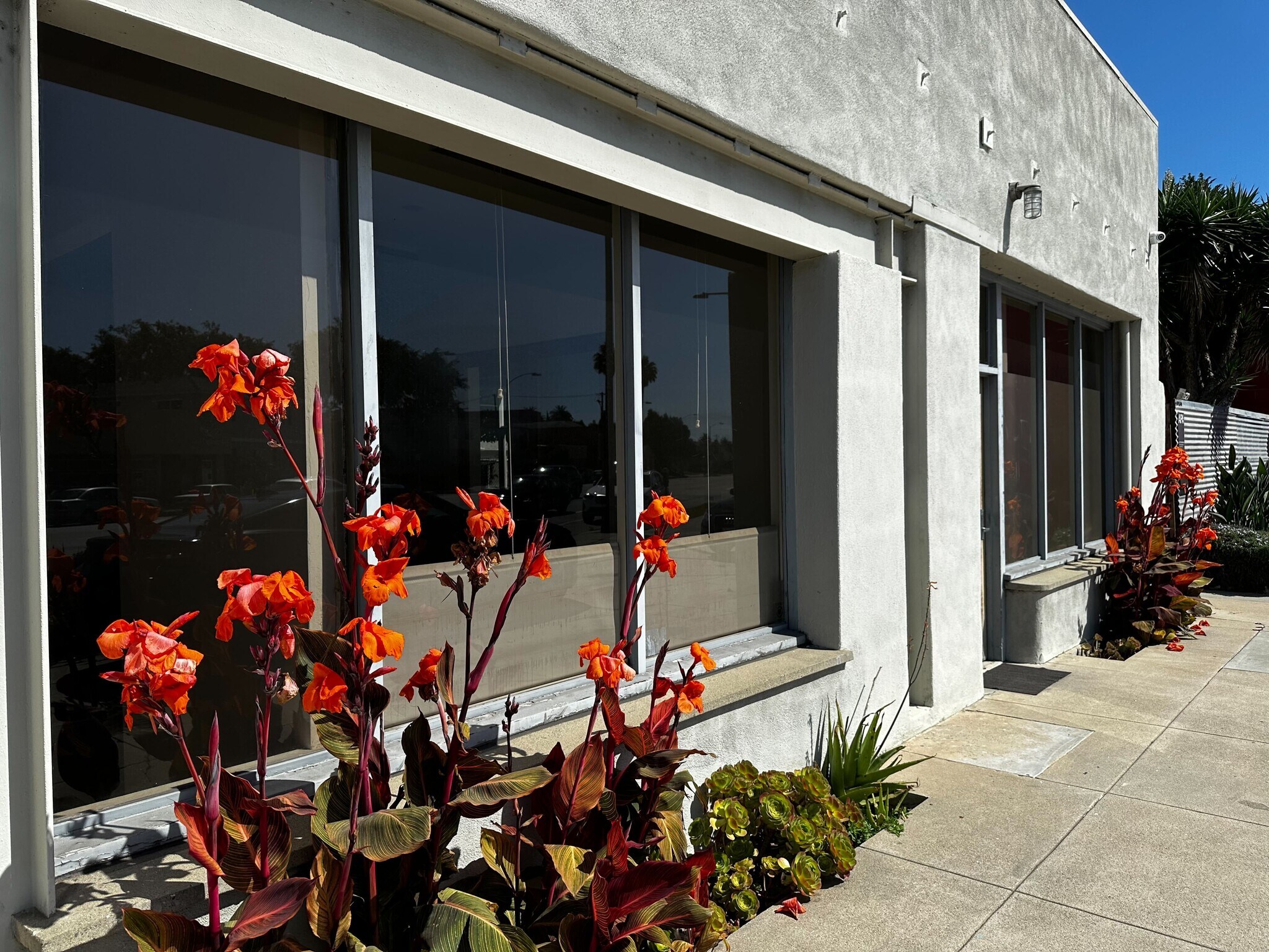 11522 W Washington Blvd, Los Angeles, CA à louer Photo de l’immeuble– Image 1 sur 9