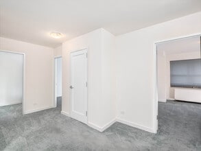 185 E 85th St, New York, NY à louer Photo intérieure– Image 2 sur 7