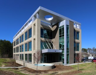 Plus de détails pour 101 Lattner Ct, Morrisville, NC - Médical à louer