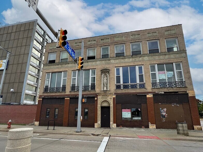 3608 Euclid Ave, Cleveland, OH à vendre - Photo de l’immeuble – Image 1 sur 18