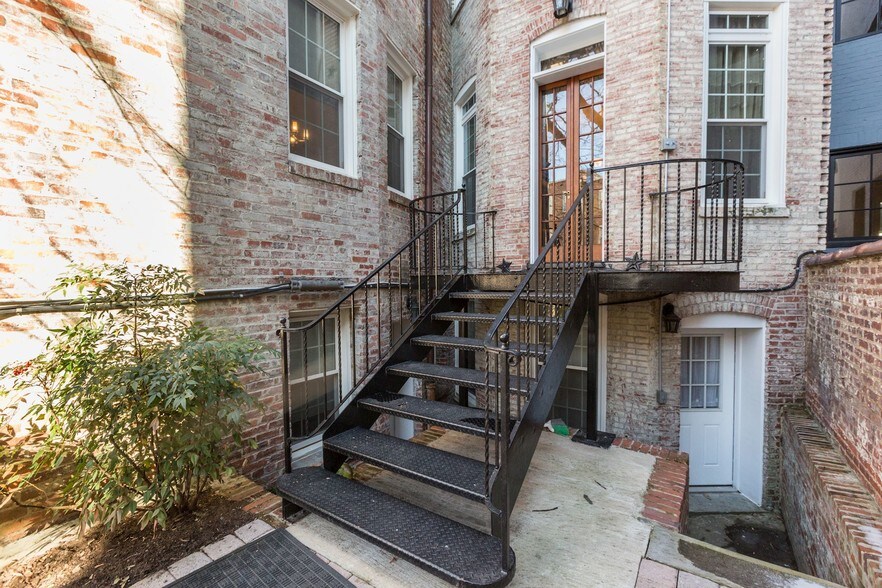 2232 Massachusetts Ave NW, Washington, DC à vendre - Autre – Image 2 sur 29